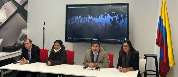 Diálogo de la comunidad colombiana en Bélgica con Directora de la Unidad para las Víctimas